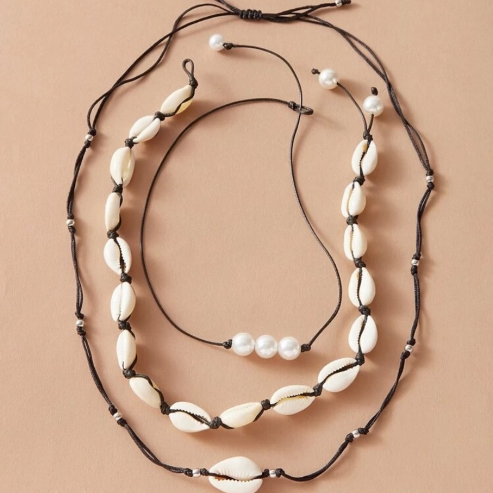 🐚✨3pc VSCO inspired shell and pearl necklace set